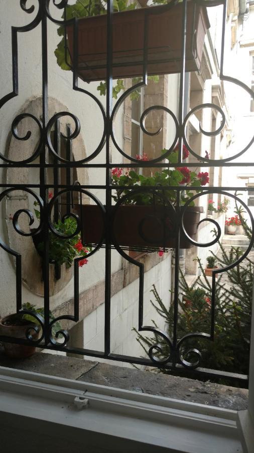 Flat Dijon Down Town Διαμέρισμα Εξωτερικό φωτογραφία